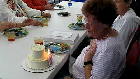 Hazel Davis 90th Birthday Party - Video.AVI