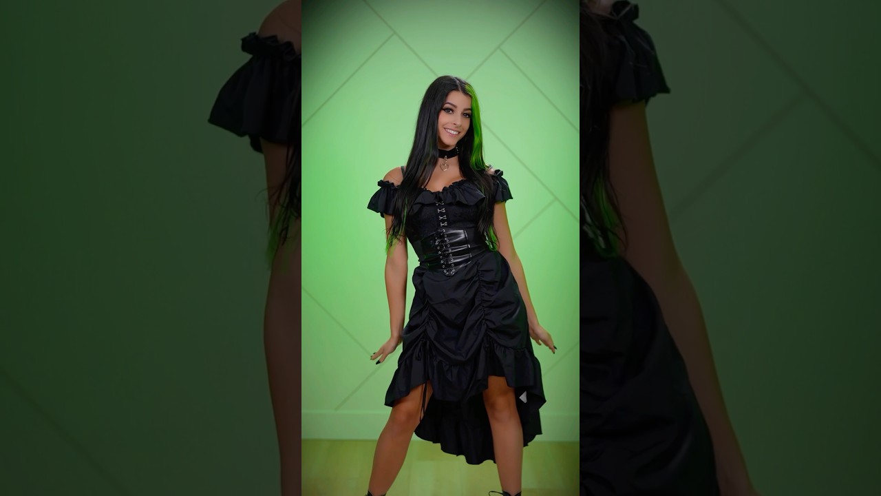 pitbull! 🖤 #trending #foryou #fashion #halloweencostume #helpmemakethismakesense #halloween #emo