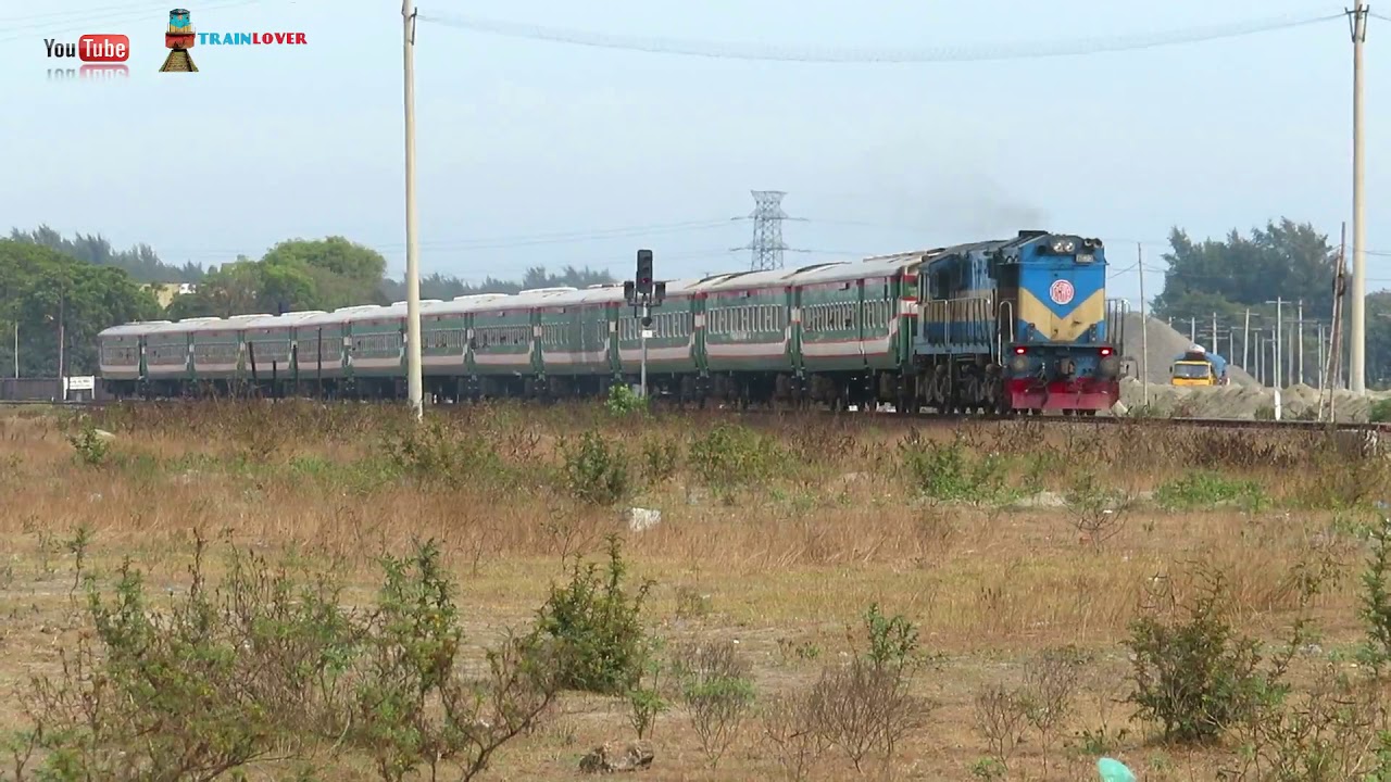PT INKa Ekota Express passing BBW Railway Station Area ||| Dhaka Panchagarh Train ||🇧🇩