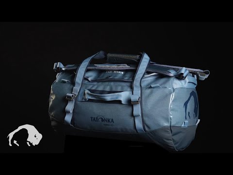 Сумка-рюкзак Tatonka Barrel 45L, Black | Міцна, Водонепроникна | Для Подорожей, Спорту та Активного Відпочинку, видео 1