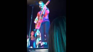 Hunter Hayes rainy season CLE