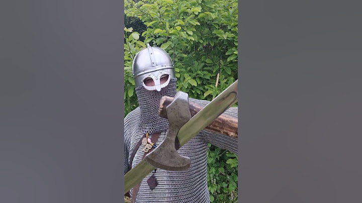 Hidden Viking Axe Fighting: Unveiling the Secret Technique of Hooking a Spear Shaft or Sword Blade