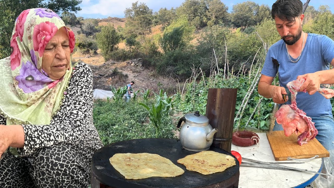 GİDELİM BURALARDAN KÖYE DÖNELİM !!! SABAH DAĞDA KAHVALTI VE KATMER YAPIMI / HANIM ANNE'DEN ET TARİFİ