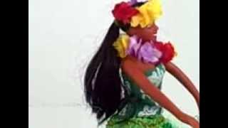 Vintage Hula Hawaiian Dancing Doll Battery Operated Musical Grass Skirt at Connectibles