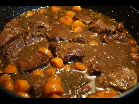 Vidéo: Comment Faire Un Bœuf Bourguignon Parfait à La Maison