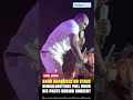 “Akon’s Bengaluru Show Turns Chaotic as Fans Grab Him on Stage!”