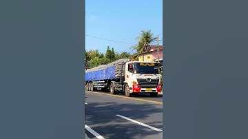 KONVOI TRUK TRAILLER PANJANG VS TRUK TANGKI PERTAMINA VS TRUK TRONTON #shorts #trending #subscribe
