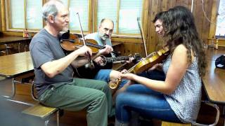 Ashokan Southern Week 2011 - Bruce & Grace Jam to Jimmy Sutton in Cafeteria chords