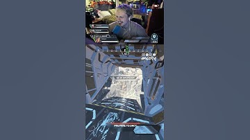 WHY? WHY? WHY? #apexlegends #apexshorts