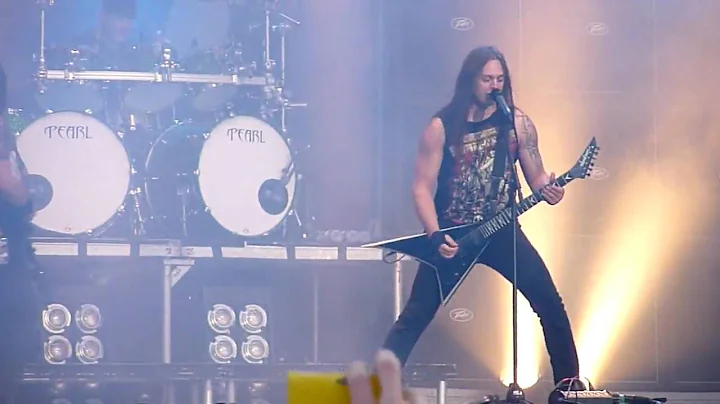 Bullet For My Valentine - Intro & Your Betrayal, Live @ Metaltown 2010