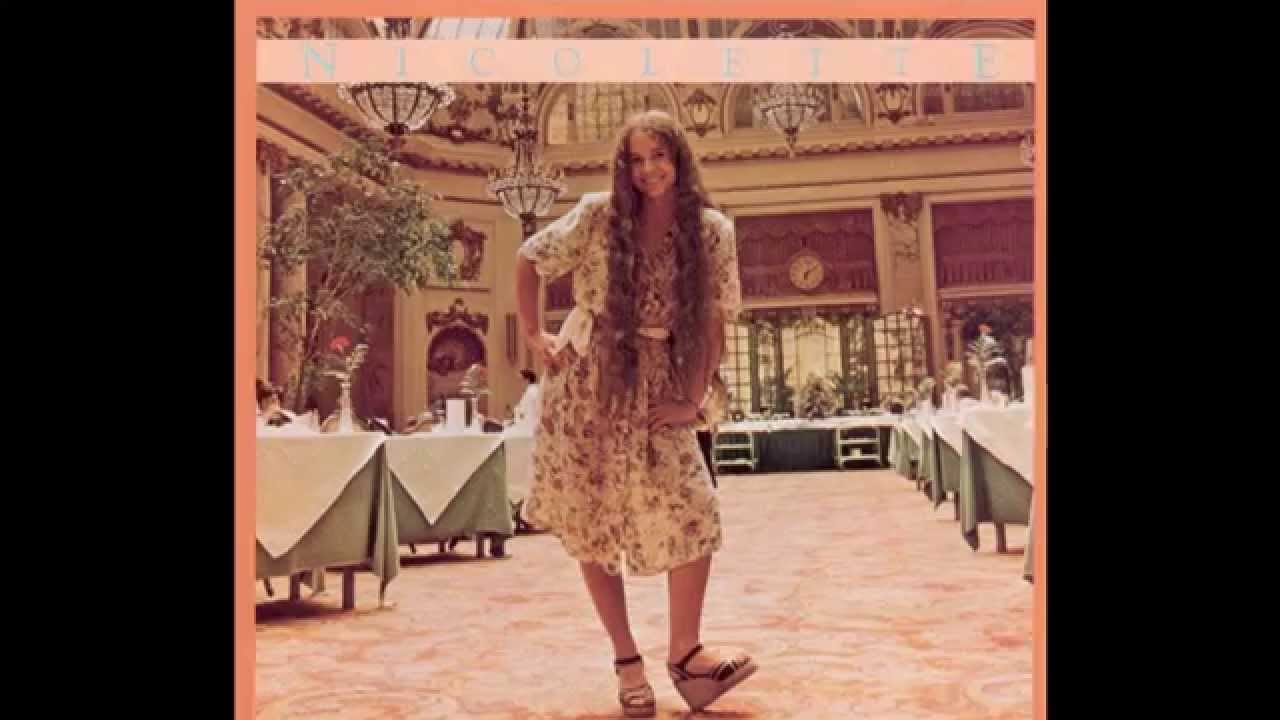 Nicolette Larson - Lotta Love