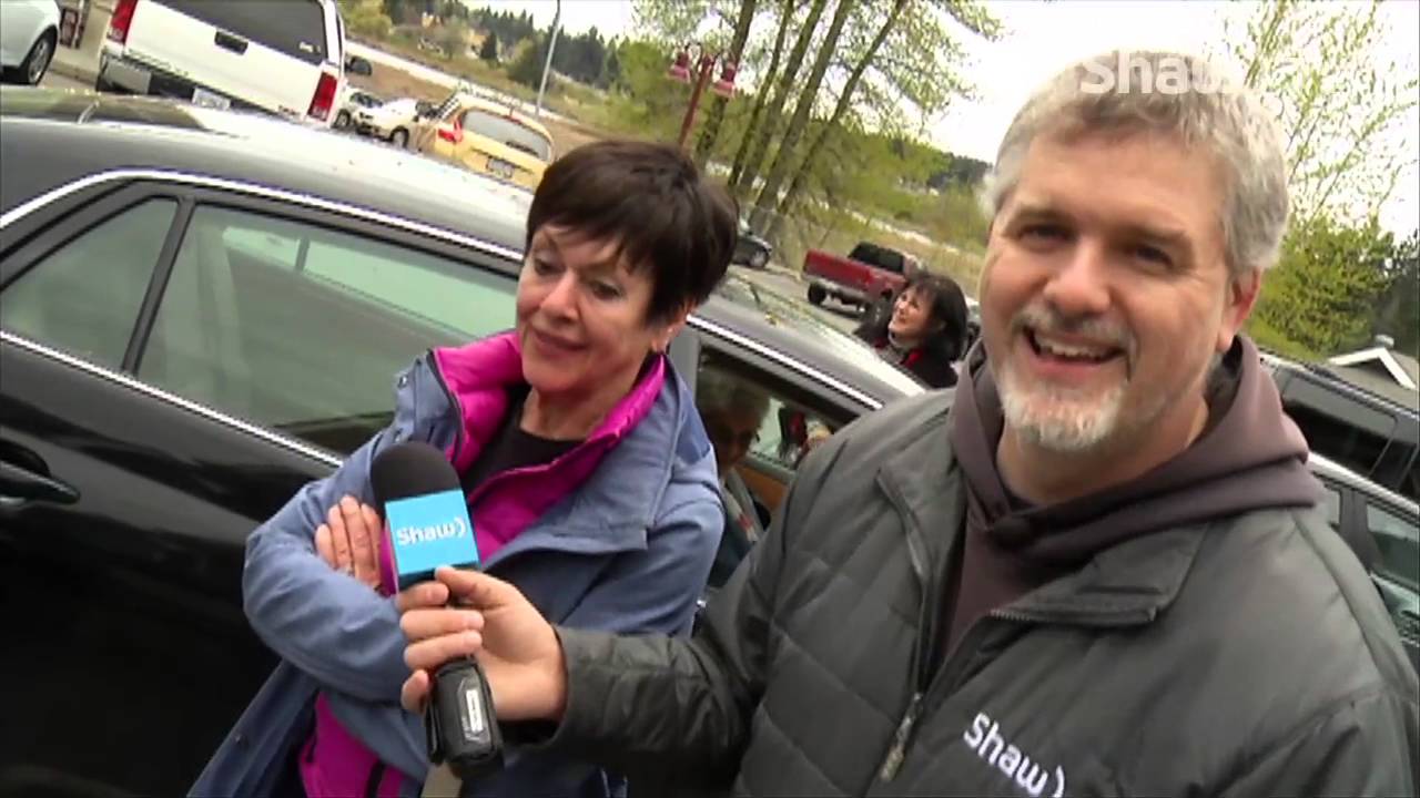 kelly robinson volleyball go! on Shaw TV - Le Café Francais, April 29, 2016 C2