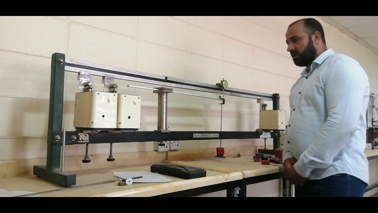 Deflection test in cantilever beam