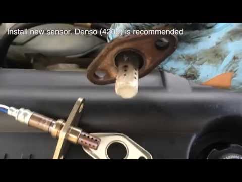 How to replace Upstream Oxygen O2 sensor Corolla 98-02 8th Gen Toyota