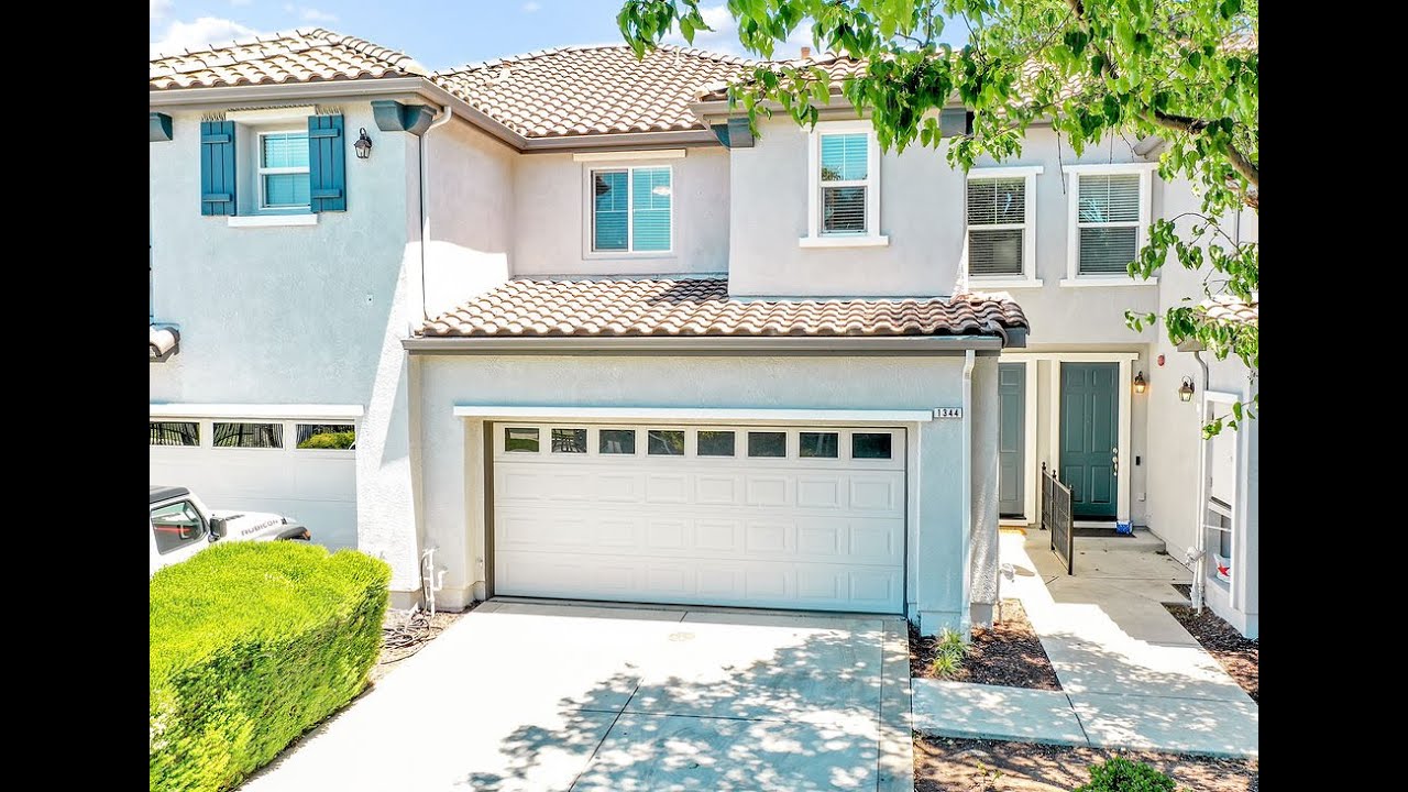 to this Beautiful Townhome in Brentwood YouTube