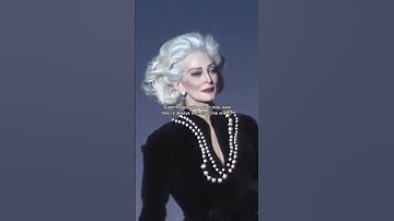 92 yrs old supermodels never lose their prime era aura😫#oldsupermodels