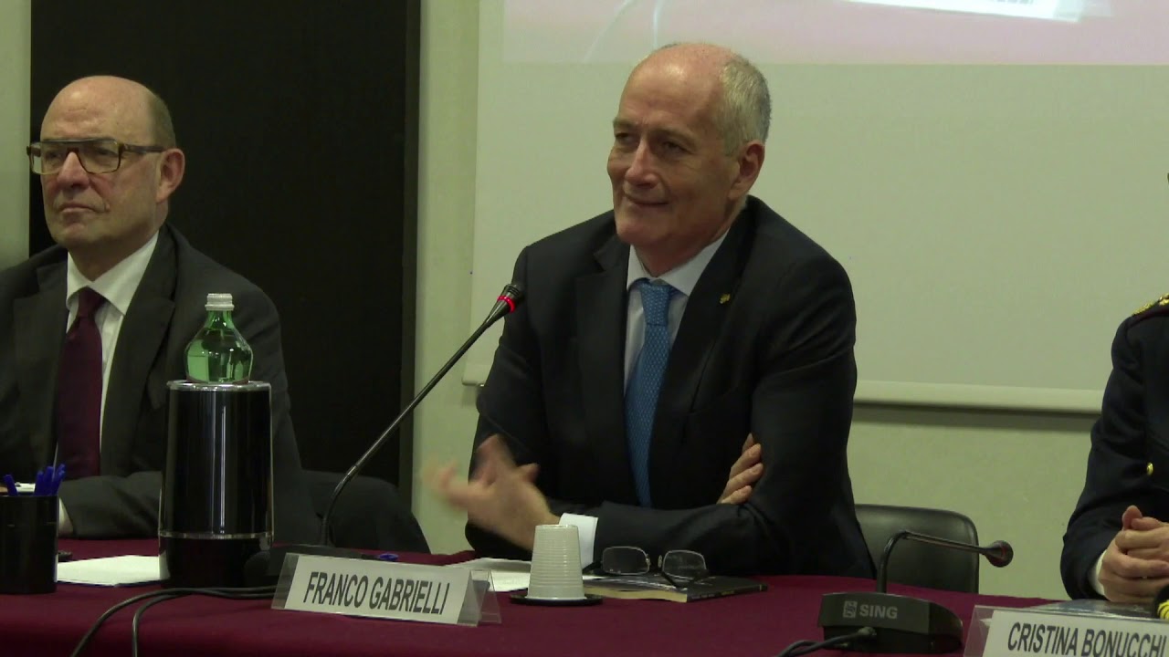Franco Gabrielli, capo della Polizia alla presentazione del quaderno 