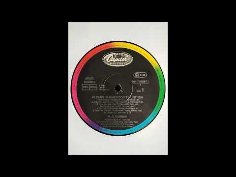 MC Hammer " Here Comes The Hammer " [HQ]