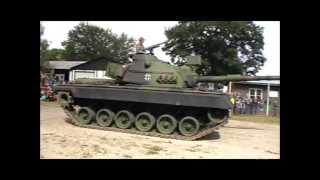 Kampfpanzer M48! Dynamische Vorführung in Munster (1.9.2013)