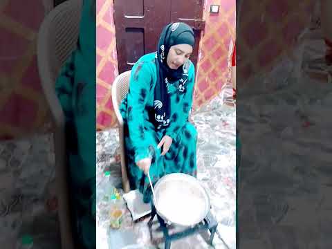 بتعملي اي يا هدير بعمل بيض ورز