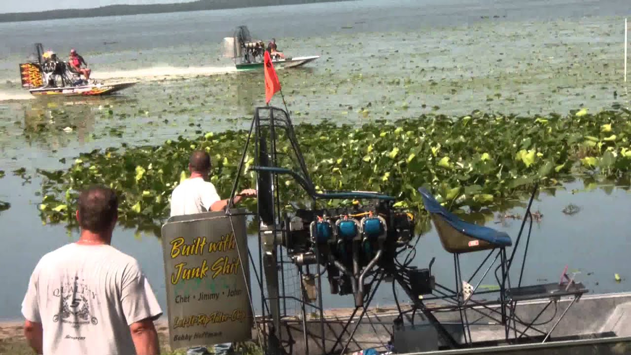 LOCHLOOSA AIRBOAT RACING - YouTube