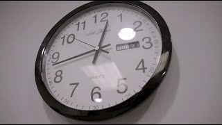 Daylight saving time sleep risks and how to adjust