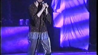 David Bowie - The Man Who Sold The World (Live in Zaragoza, Spain 1997) 2/22