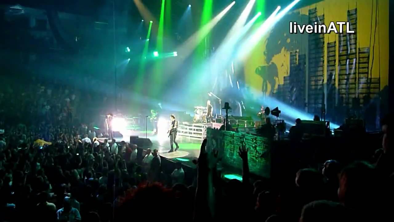 Green Day - Minority - Atlanta 21st century Breakdown Tour HD