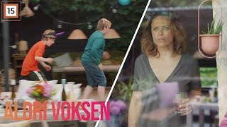 Aldri voksen | Guttene leker enhjørning | discovery+ Norge