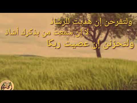 موريتاني يترنم بأبيات رجزية جميلة