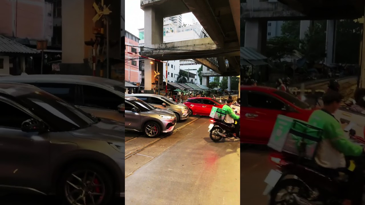 Evening Travel 🧳 vibe at Bangkok #thailandtravel #automobile #lifeisbutadream #travel #thailand