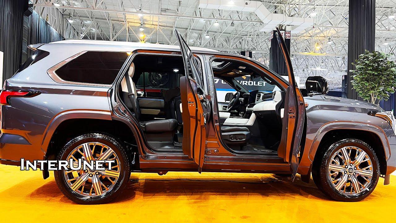 Largest Toyota SUV 2024 Sequoia Capstone I Force MAX Hybrid 4 Wheel Largest Toyota SUV 2024 Sequoia Capstone I Force MAX Hybrid 4 Wheel
