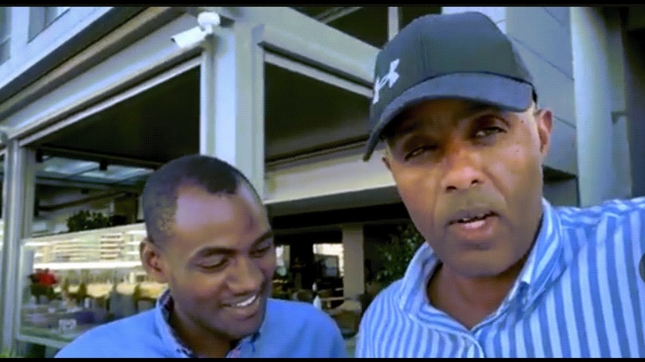 Waano iyo warcelin aan siiyay Hassan Top with SolaPortal