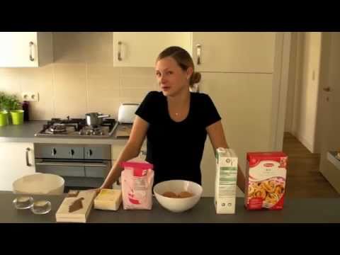 Video: Kā Padarīt Kūku Ar Savām Rokām