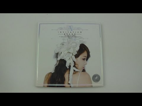 Unboxing Ailee 에일리 1st Korean Mini Album Invitation - YouTube