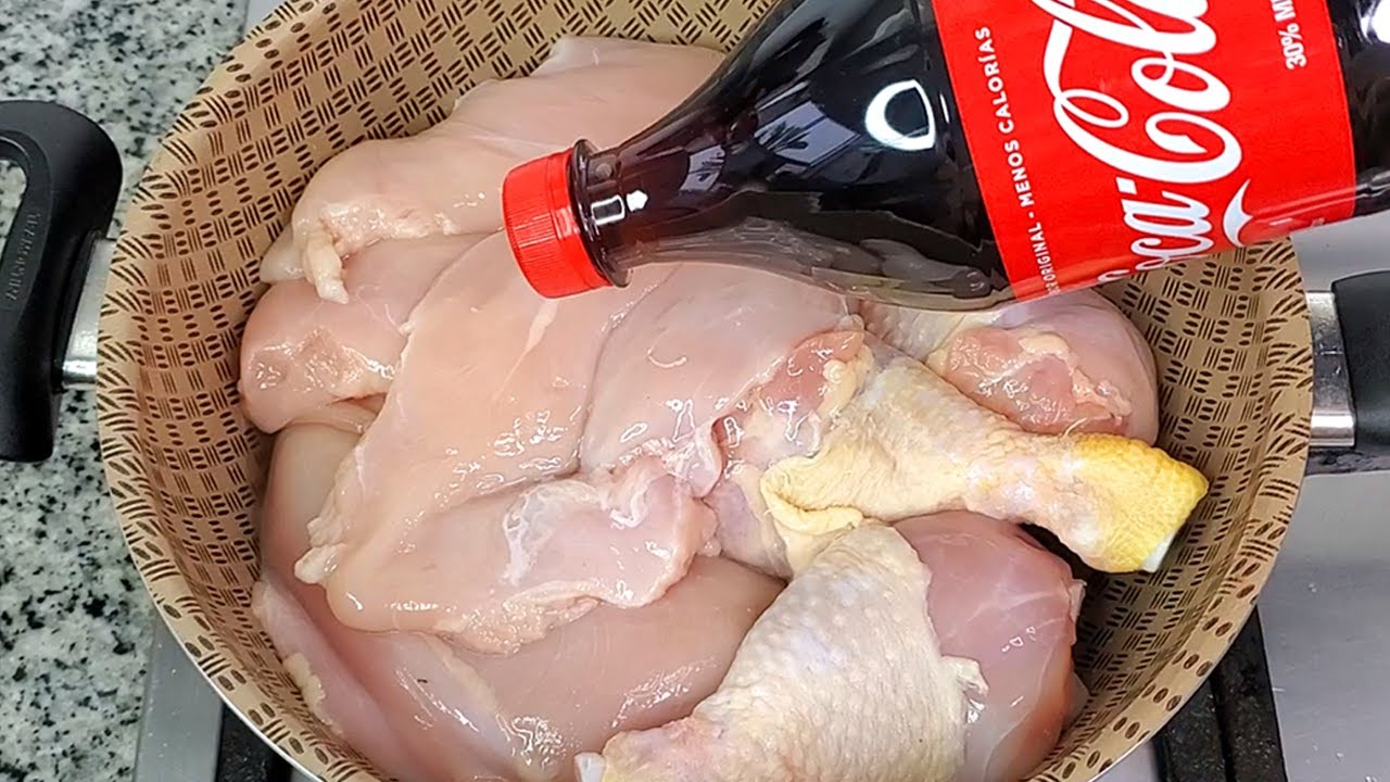Este es el secreto para cocinar el mejor pollo... En una sabrosa �SALSA DE COCA COLA!