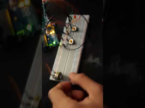 Control de Intensidad de LED con Potenciómetro y PushButtons Interconexión Arduino + Python