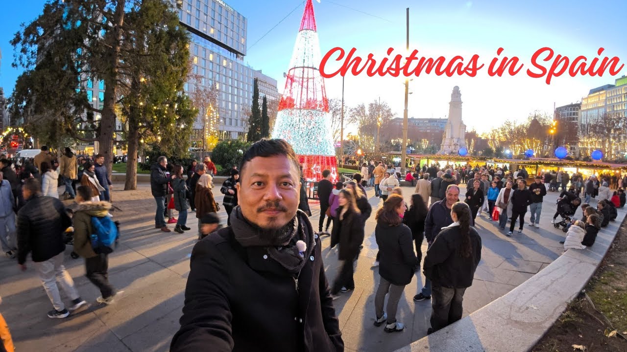 Christmas in Spain: Barcelona & Madrid Travel Diary