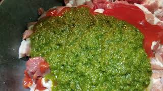 Carne de cerdo guisada para pasteles navideños