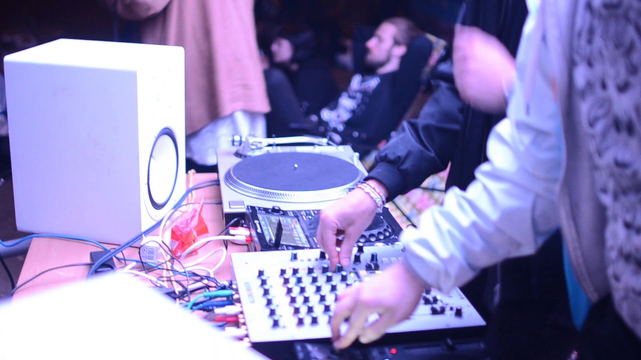 Inter Gritty - Aurora Australis