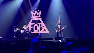 Fall Out Boy “Lake Effect Kid” LIVE DEBUT 1080p HD