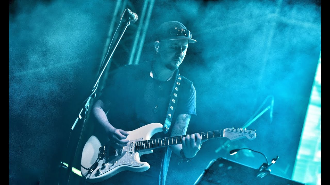 STEVE TESSER PROJECT - Μπλέ μάτια (BLUE EYES)