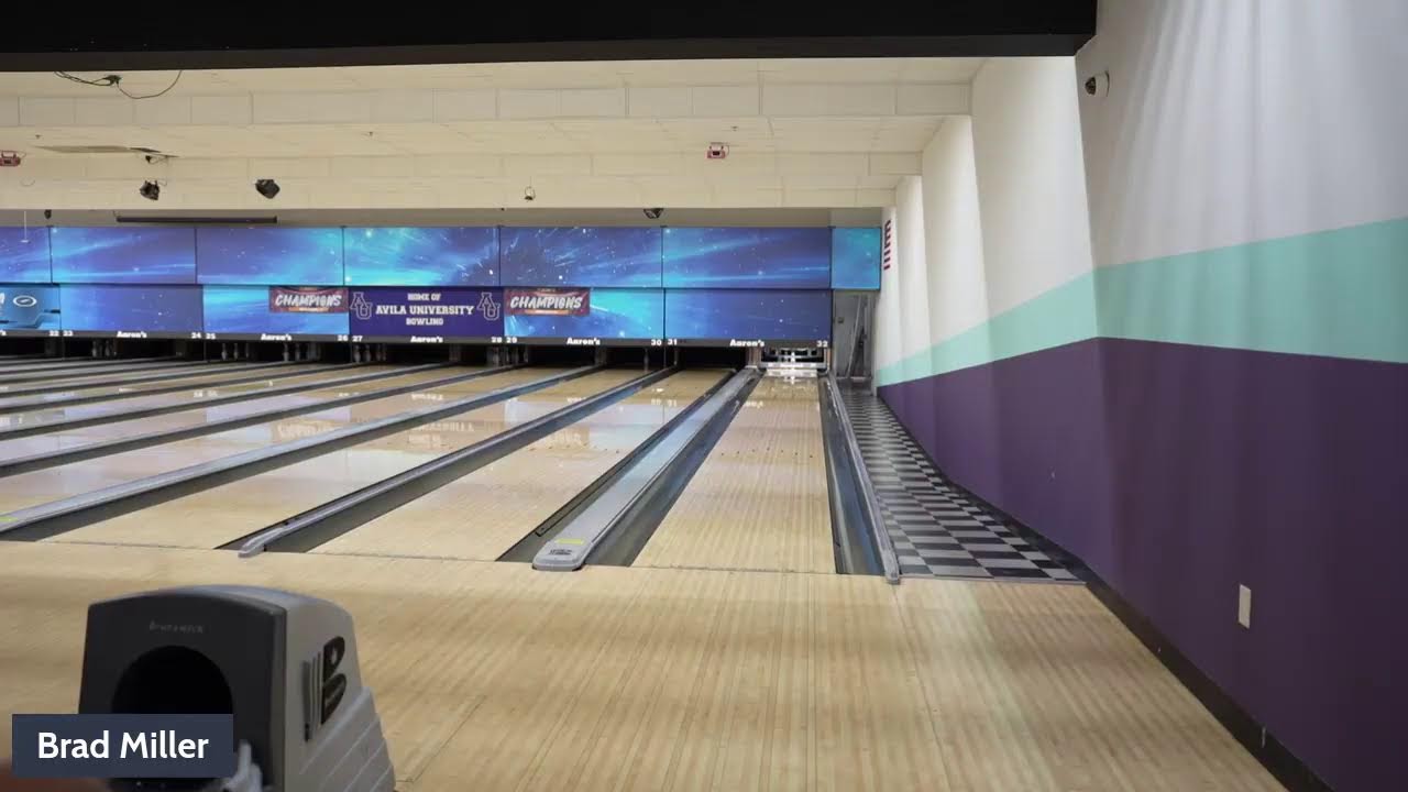 Bowling LIVE : Chatting With Fans and Throwing Strikes!