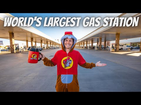 24 HOURS AT THE WORLD’S LARGEST GAS STATION (Buc-ee’s)