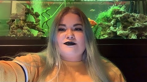 Whispering the entire Bee Movie script ASMR