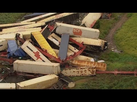 Freight train in Victoria derailed after severe flooding