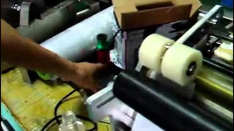 self-adhesive labeling machines/.máy dán nhãn tự dính