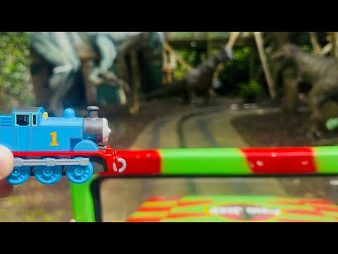 Thomas the tank engine on a Safari! #thomasandfriends