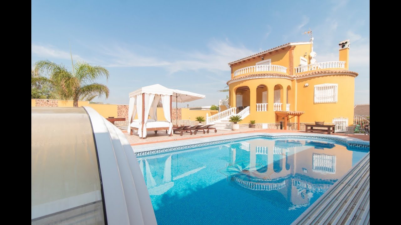 Chalet independiente de 5 dormitorios en Orihuela (Montepinar) - Ref. 01F Marsol Internacional