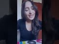 ما بعرف كيف بنظرة بتعمل هيك